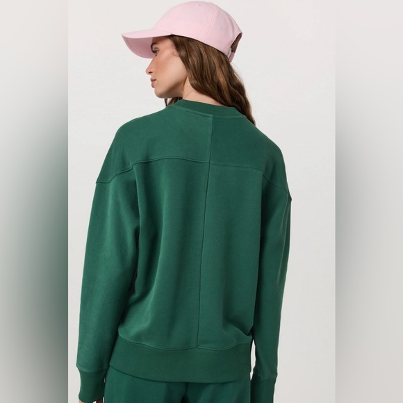 Vuori Sedona Weekender Crew Sweatshirt in Viridian green - Picture 4 of 7